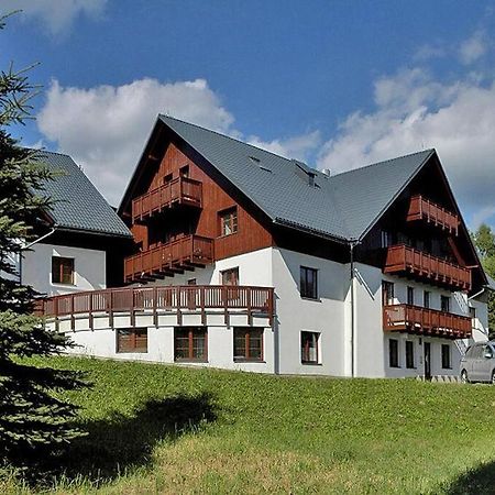 Apartman Mila Eterna II Рокитніце-над-Їзероу Екстер'єр фото