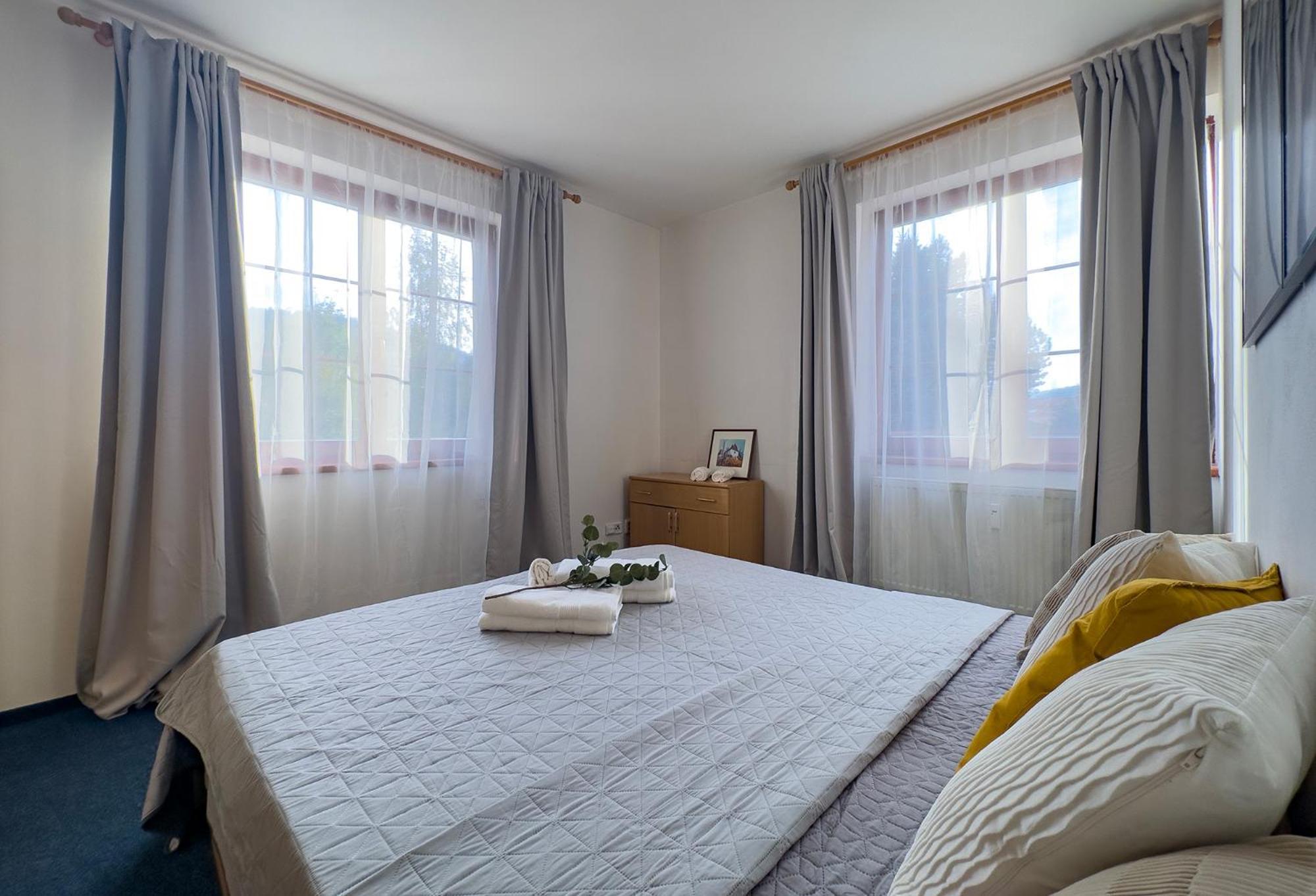 Apartman Mila Eterna II Рокитніце-над-Їзероу Екстер'єр фото
